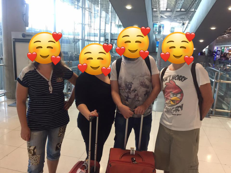 Happy customers using One Pattaya Taxi service