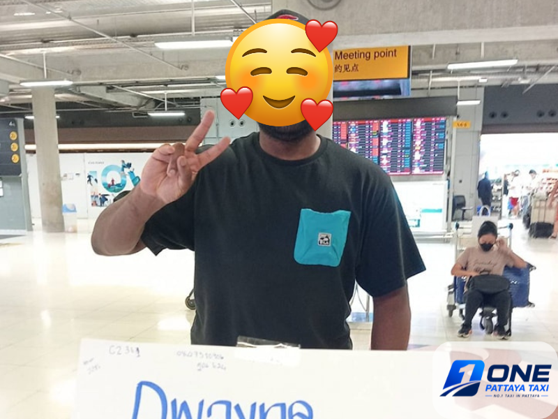 One Pattaya Taxi customer with pickup sign